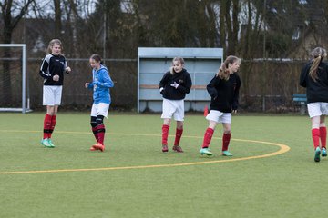 Bild 30 - C-Juniorinnen Kaltenkirchener TS - SV Wahlstedt : Ergebnis: 0:6